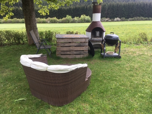 Was muss ich beachten wenn ich eine große Gartenparty plane?