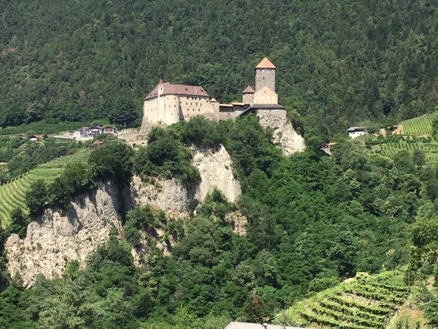 Dorf Tirol Schloss