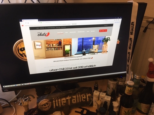 Urban Chili Growbox: Growschrank mit Designelementen aus Vollholz Deine Growbox oder dein Growschrank mit Designelementen aus Vollholz