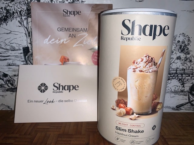 Shape Republic Vegan Slim Shake Haselnusscreme